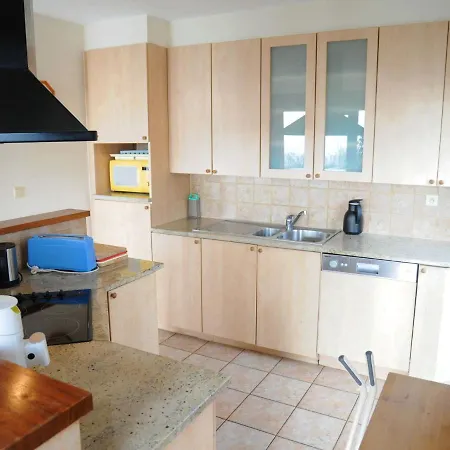 Hébergement de vacances Family In Stunning Setting, With Outdoor Swimming Pool And Large Garden