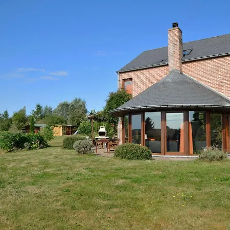 Family In Stunning Setting, With Outdoor Swimming Pool And Large Garden Feriehus *