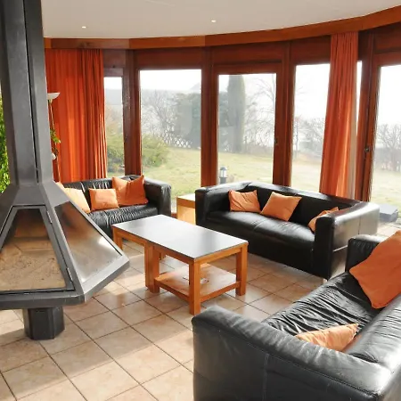 Feriehus Family In Stunning Setting, With Outdoor Swimming Pool And Large Garden *
